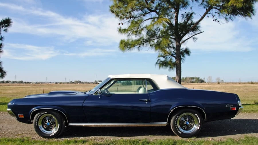 1970 Mercury Cougar 1st Gen - Image 2 of 8