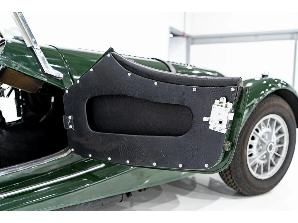 1970 Morgan Plus 8 - Image 9 of 31