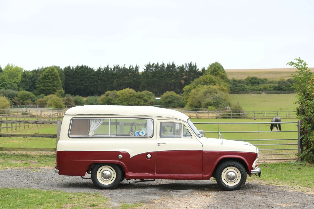 1970 Morris - Image 5 of 10