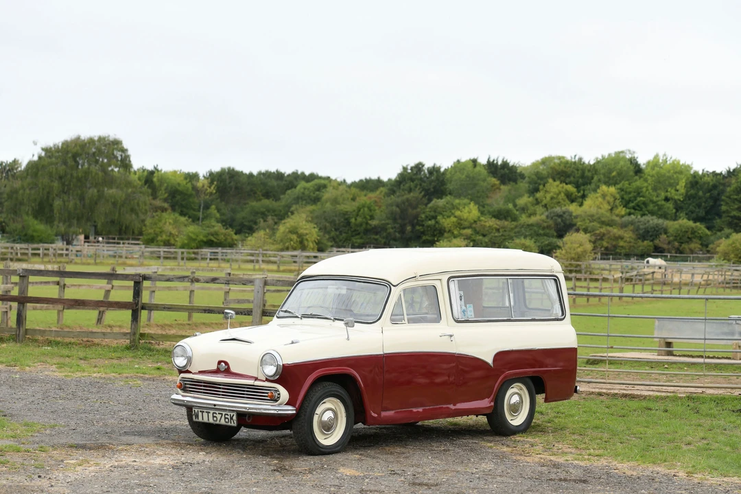 1970 Morris - Image 3 of 10
