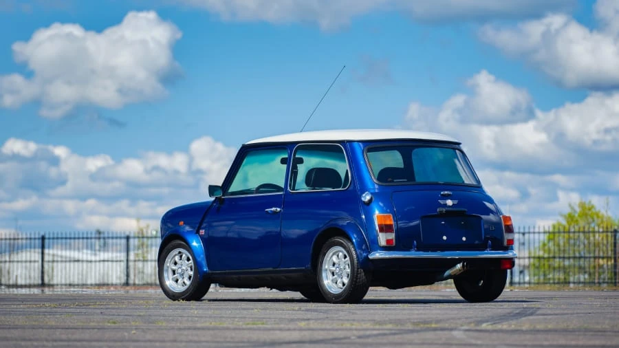 1970 Morris - Image 3 of 31