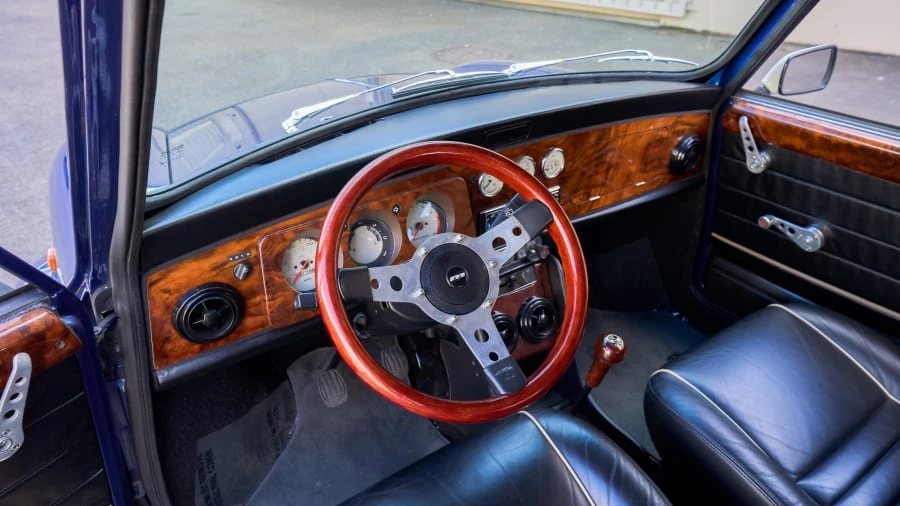 1970 Morris - Image 4 of 31