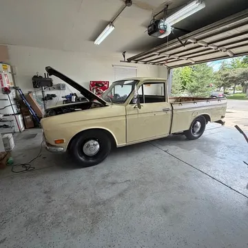 1970 Nissan Frontier Pickup