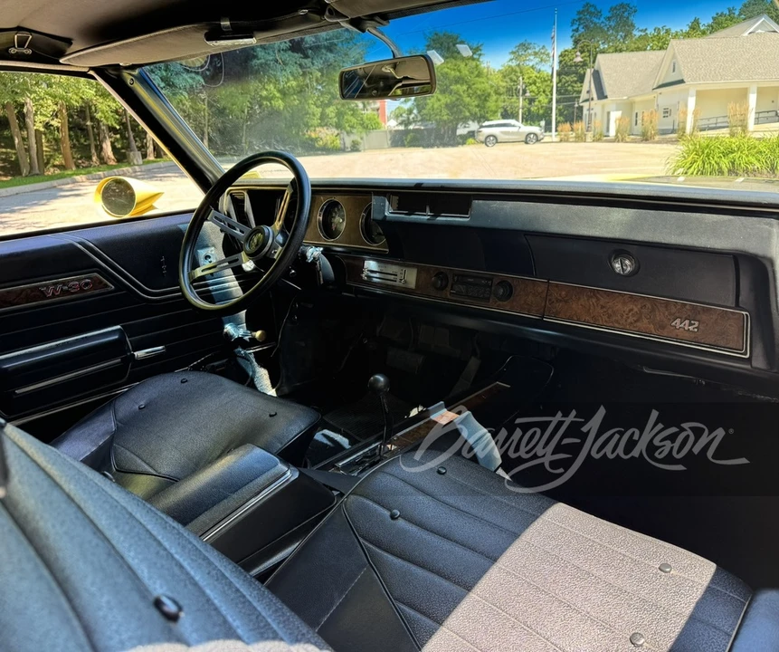 1970 Oldsmobile 442 W-30 2nd Gen - Image 4 of 12