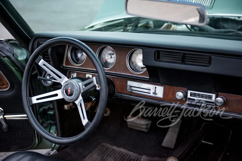 1970 Oldsmobile Cutlass 3rd Gen - Image 9 of 11