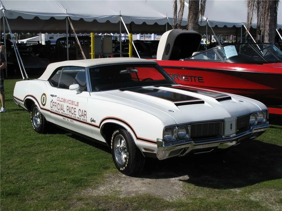 1970 Oldsmobile Cutlass Supreme - Image 2 of 4