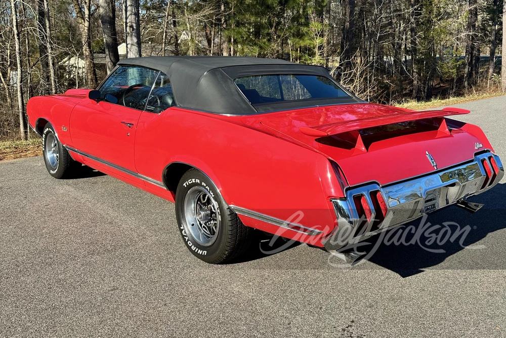 1970 Oldsmobile Cutlass Supreme - Image 11 of 12