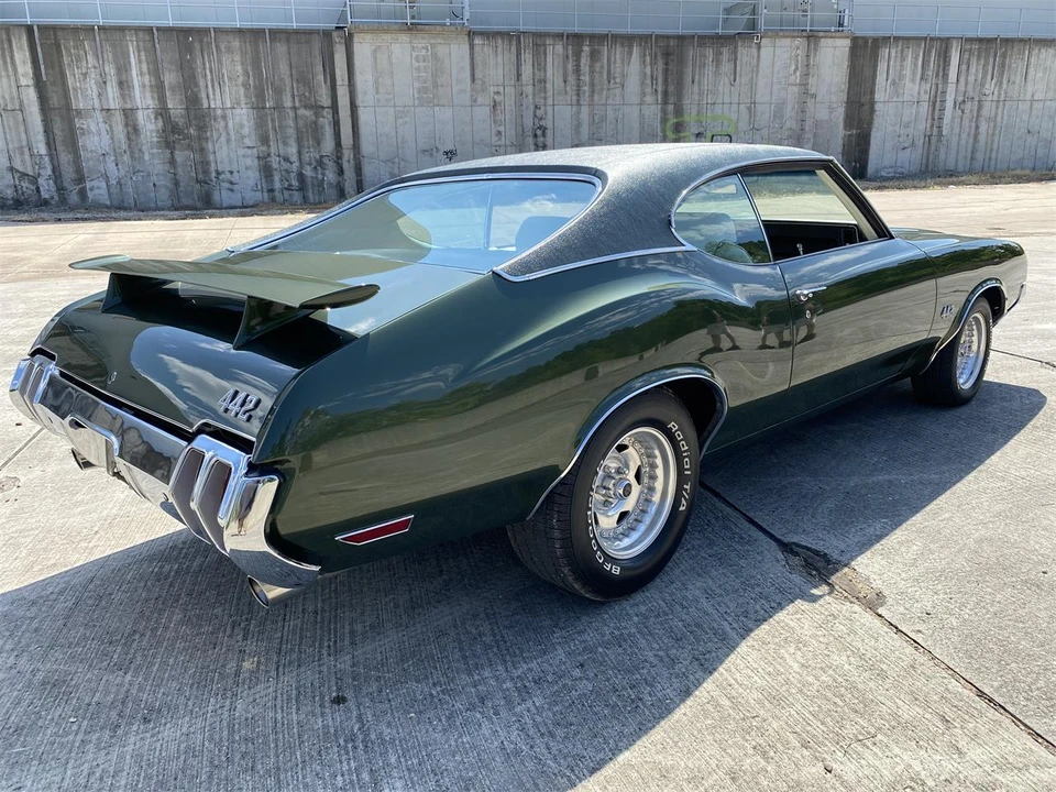 1970 Oldsmobile 442 2nd Gen - Image 17 of 31