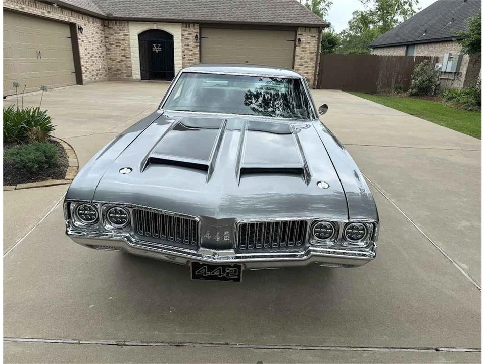 1970 Oldsmobile 442 2nd Gen - Image 2 of 20