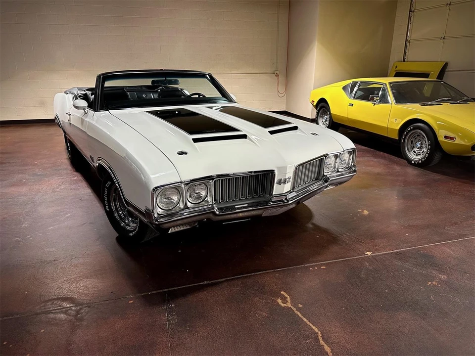 1970 Oldsmobile 442 2nd Gen - Image 10 of 31