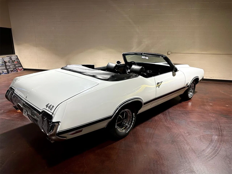 1970 Oldsmobile 442 2nd Gen - Image 27 of 31