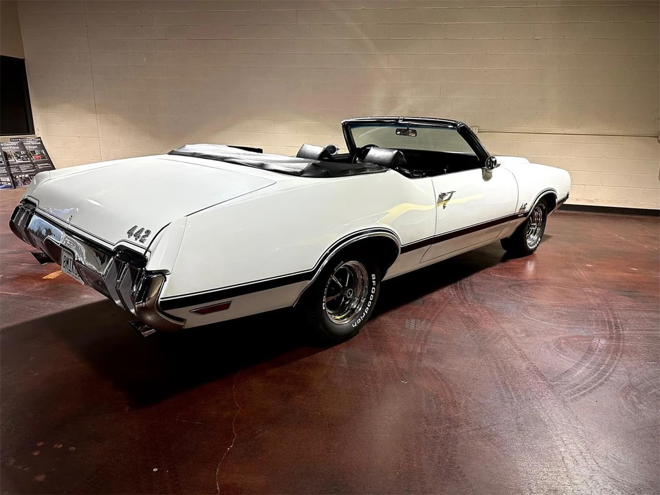 1970 Oldsmobile 442 2nd Gen - Image 28 of 31