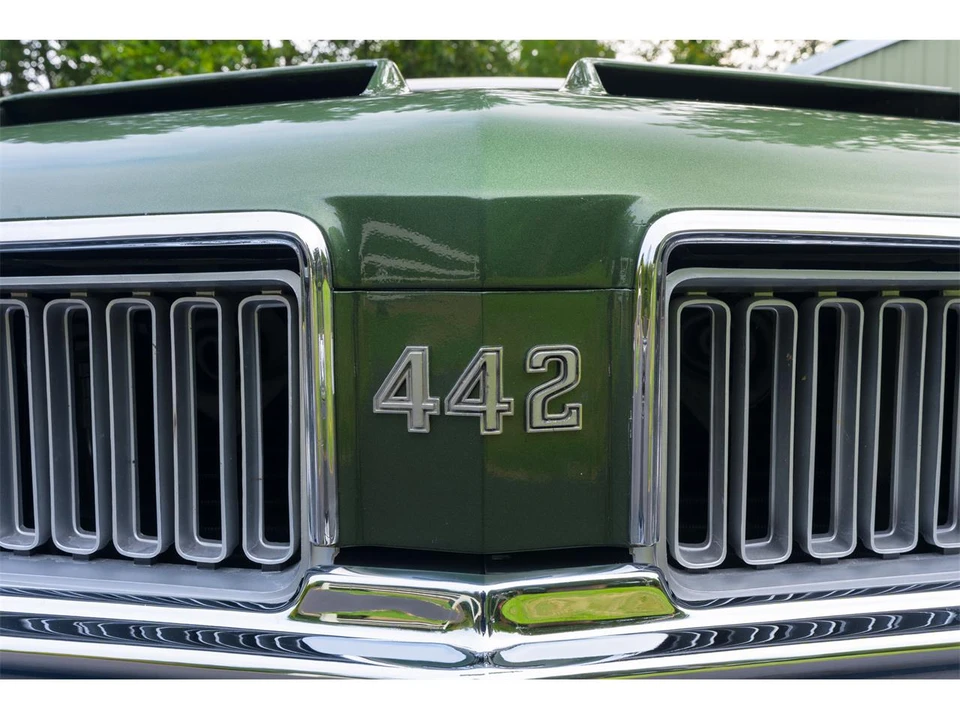 1970 Oldsmobile 442 2nd Gen - Image 2 of 31