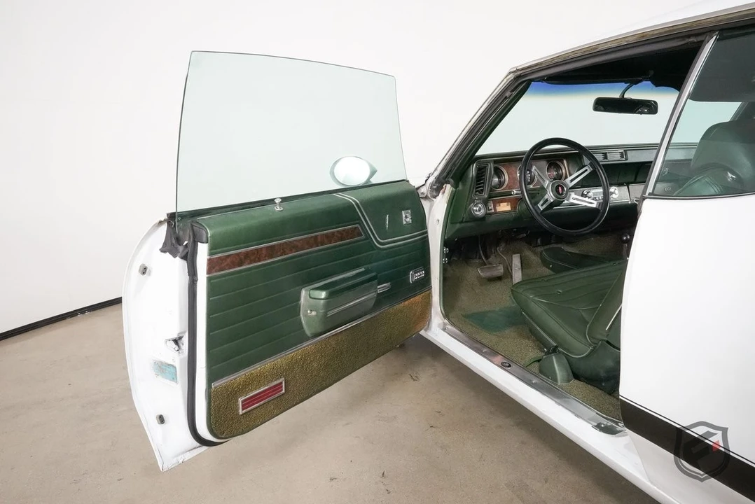 1970 Oldsmobile 442 2nd Gen - Image 12 of 31