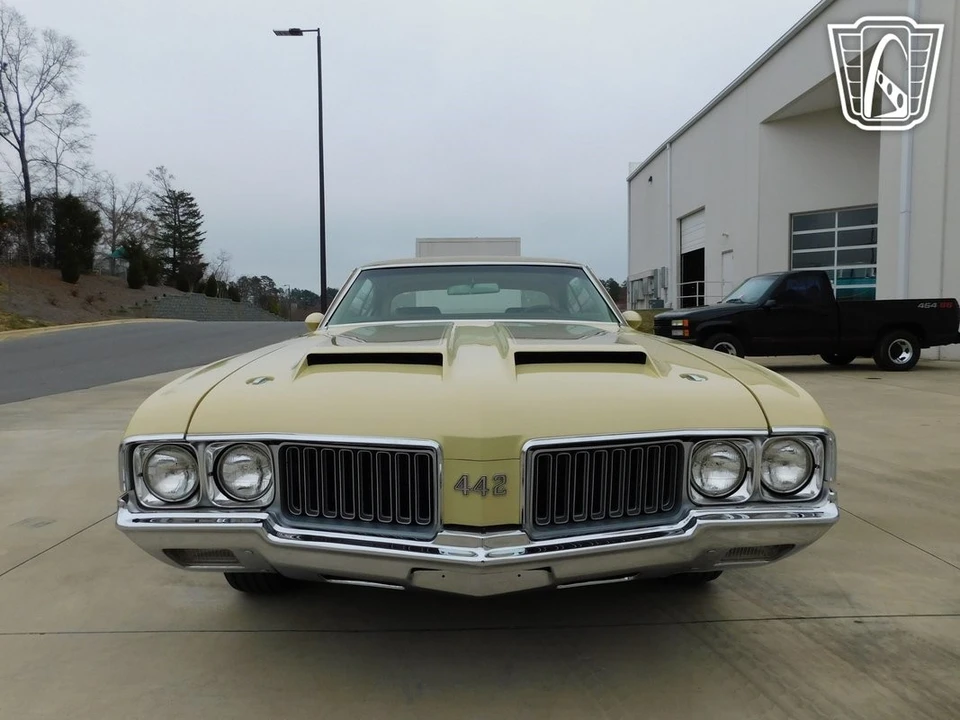 1970 Oldsmobile 442 2nd Gen - Image 5 of 12