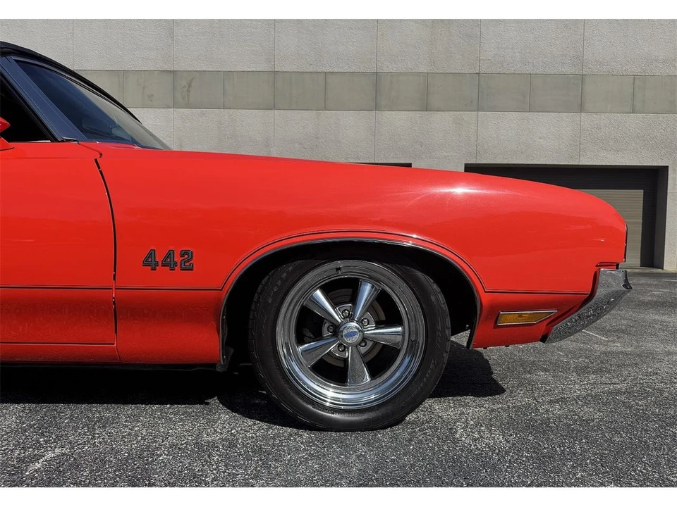 1970 Oldsmobile 442 2nd Gen - Image 2 of 31