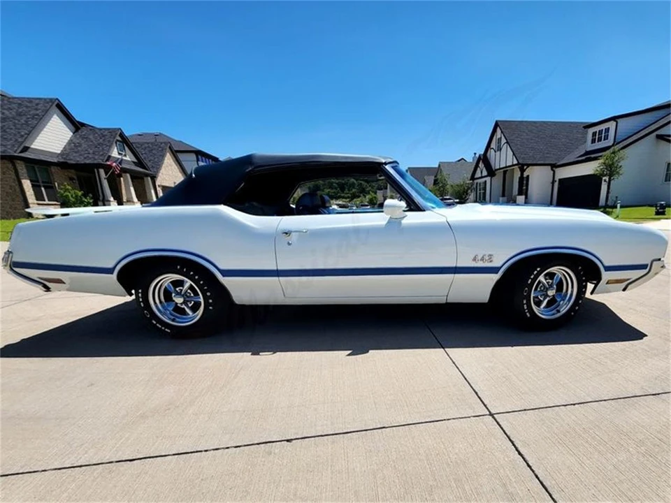 1970 Oldsmobile 442 2nd Gen - Image 2 of 12