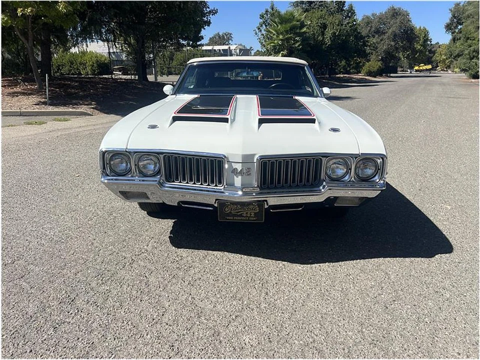 1970 Oldsmobile 442 2nd Gen - Image 8 of 31