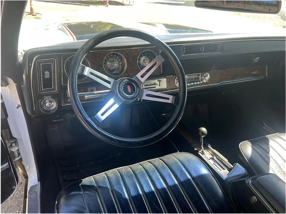 1970 Oldsmobile 442 2nd Gen - Image 23 of 31