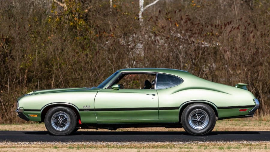 1970 Oldsmobile 442 2nd Gen - Image 2 of 12