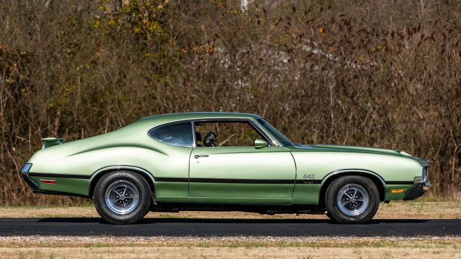 1970 Oldsmobile 442 2nd Gen - Image 8 of 12