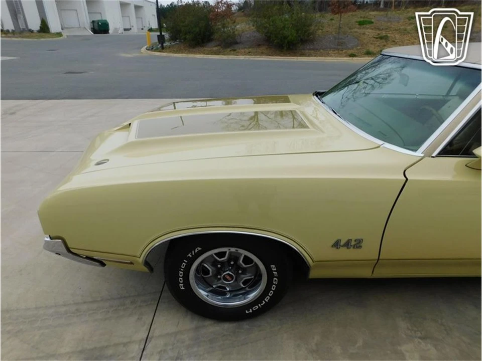 1970 Oldsmobile 442 2nd Gen - Image 11 of 31