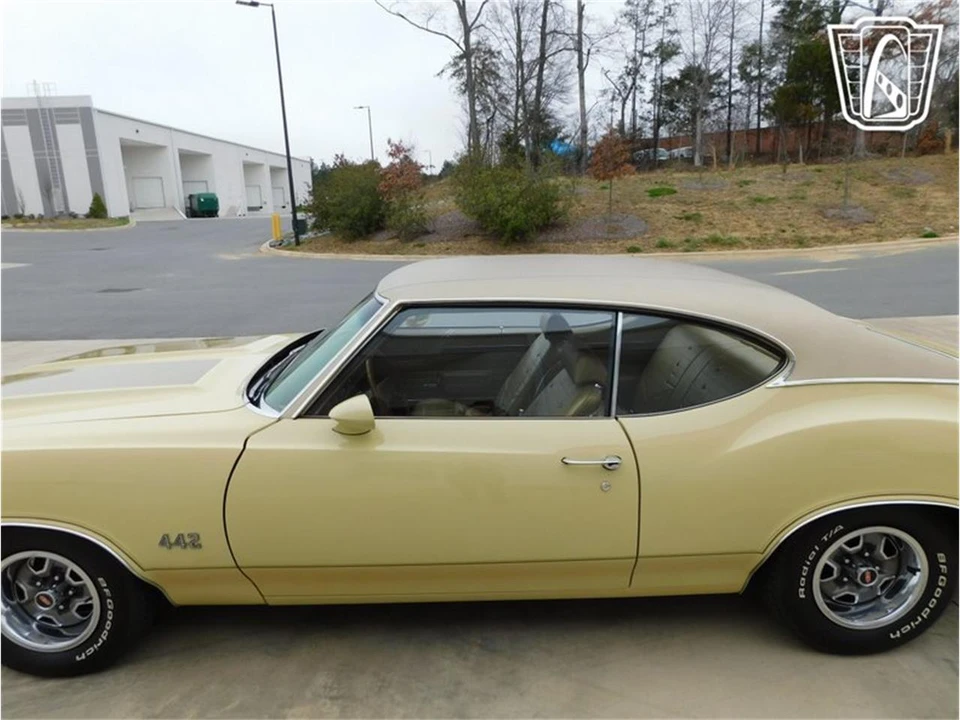 1970 Oldsmobile 442 2nd Gen - Image 14 of 31