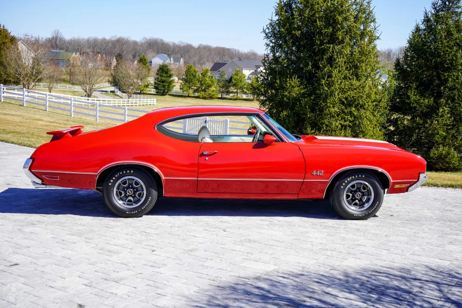 1970 Oldsmobile 442 2nd Gen - Image 2 of 31