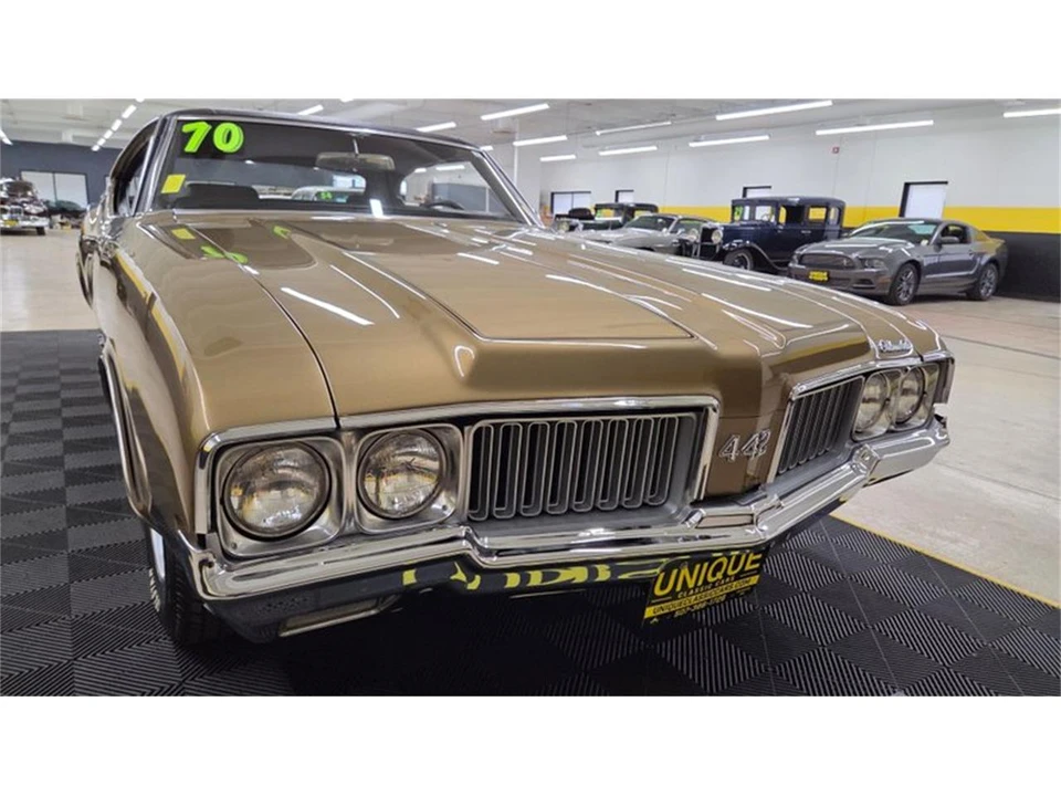 1970 Oldsmobile 442 2nd Gen - Image 10 of 31