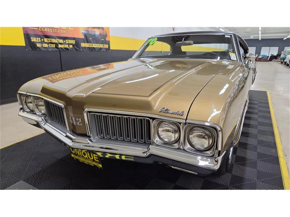 1970 Oldsmobile 442 2nd Gen - Image 11 of 31