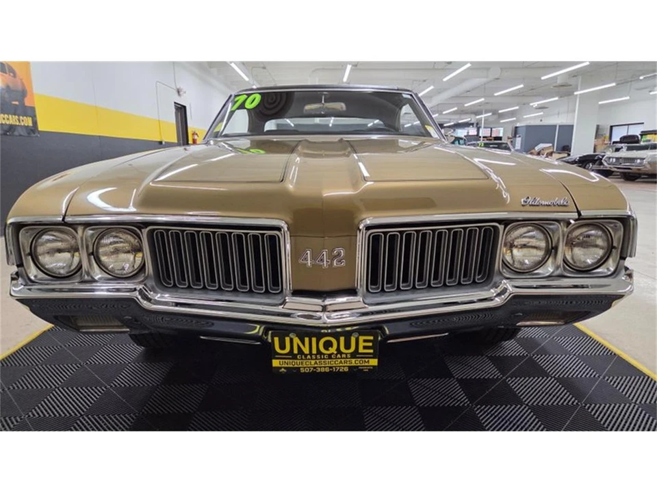 1970 Oldsmobile 442 2nd Gen - Image 9 of 31