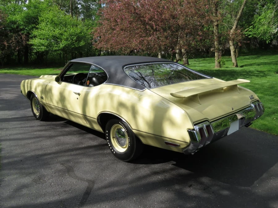 1970 Oldsmobile 442 2nd Gen - Image 2 of 10