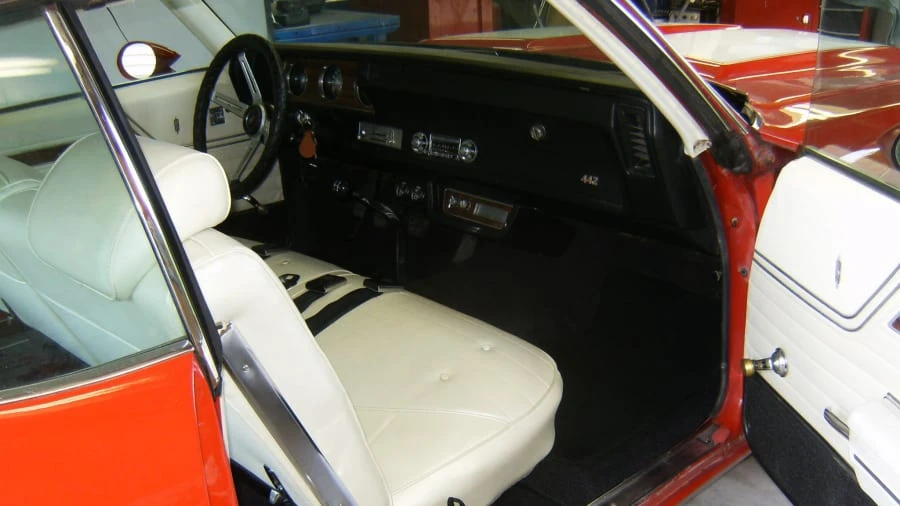 1970 Oldsmobile 442 2nd Gen - Image 5 of 12