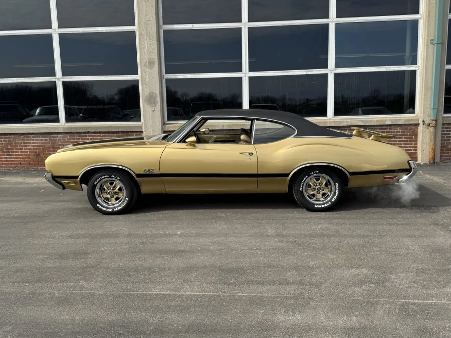 1970 Oldsmobile 442 2nd Gen - Image 2 of 16