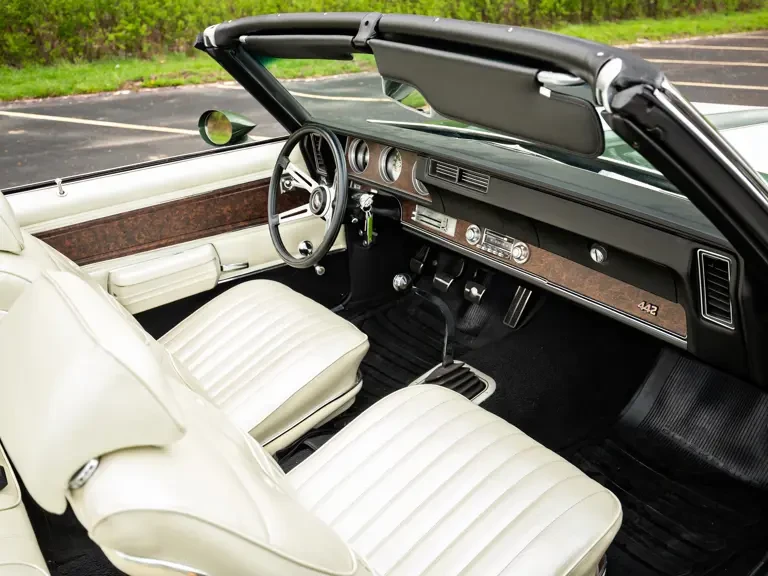 1970 Oldsmobile 442 2nd Gen - Image 10 of 31