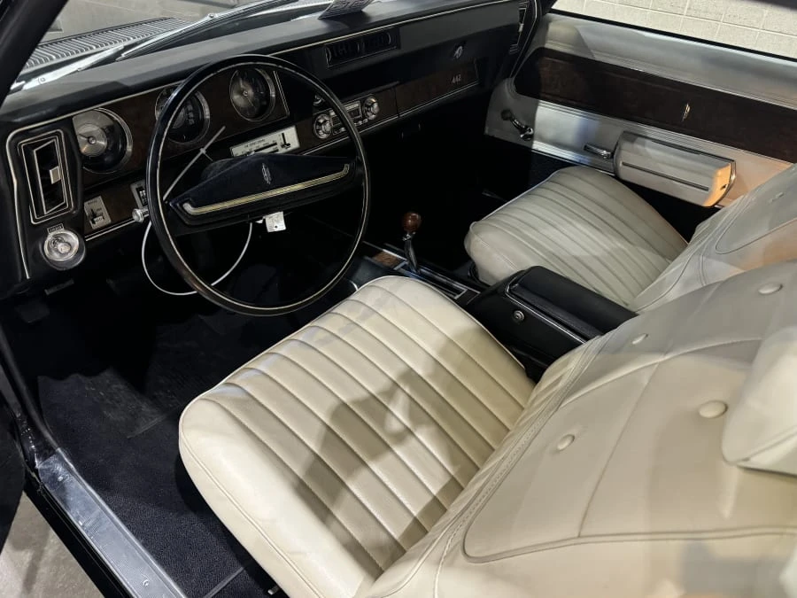 1970 Oldsmobile 442 2nd Gen - Image 7 of 15