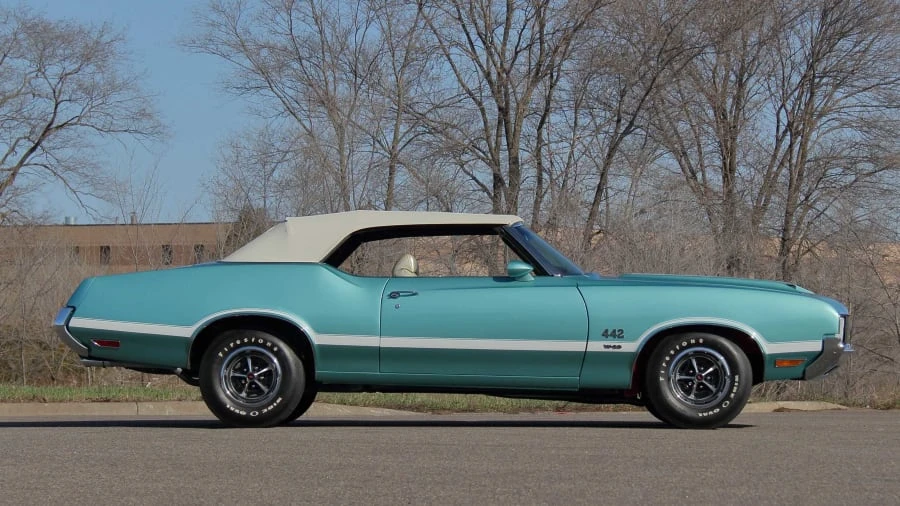 1970 Oldsmobile 442 2nd Gen - Image 13 of 31