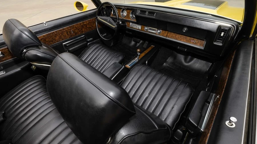 1970 Oldsmobile 442 2nd Gen - Image 15 of 28