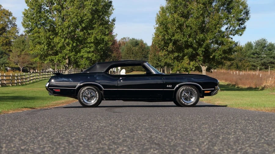 1970 Oldsmobile 442 2nd Gen - Image 2 of 12