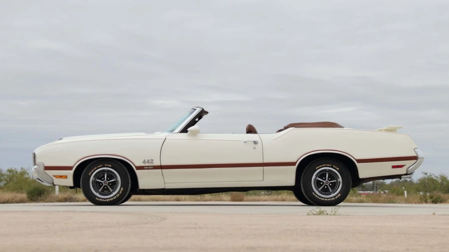 1970 Oldsmobile 442 2nd Gen - Image 2 of 12