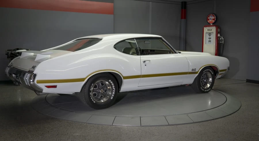1970 Oldsmobile 442 2nd Gen - Image 10 of 31