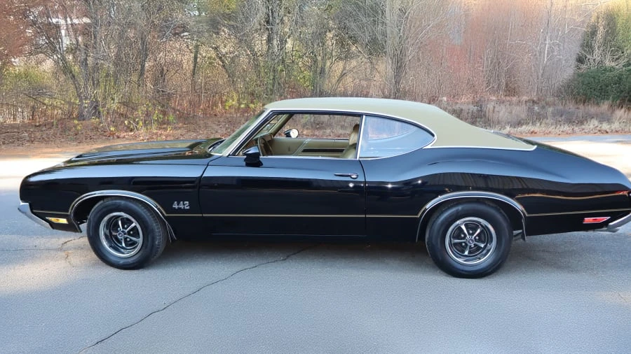 1970 Oldsmobile 442 2nd Gen - Image 2 of 12