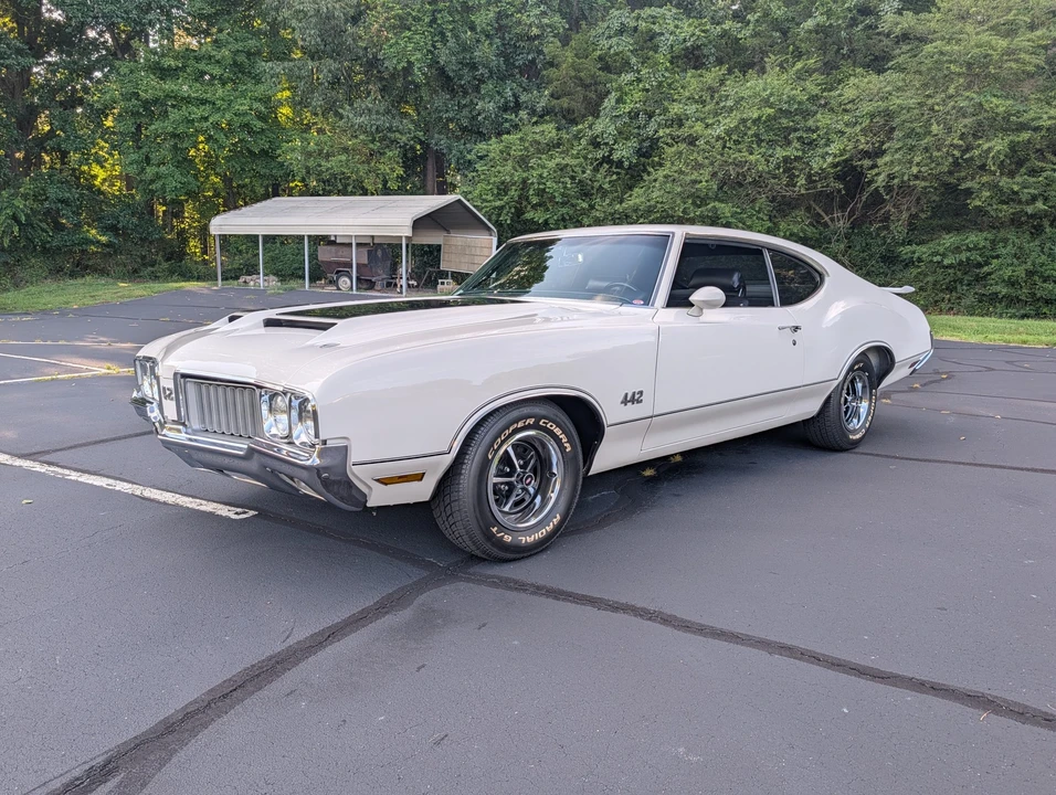 1970 Oldsmobile 442 2nd Gen - Image 2 of 31
