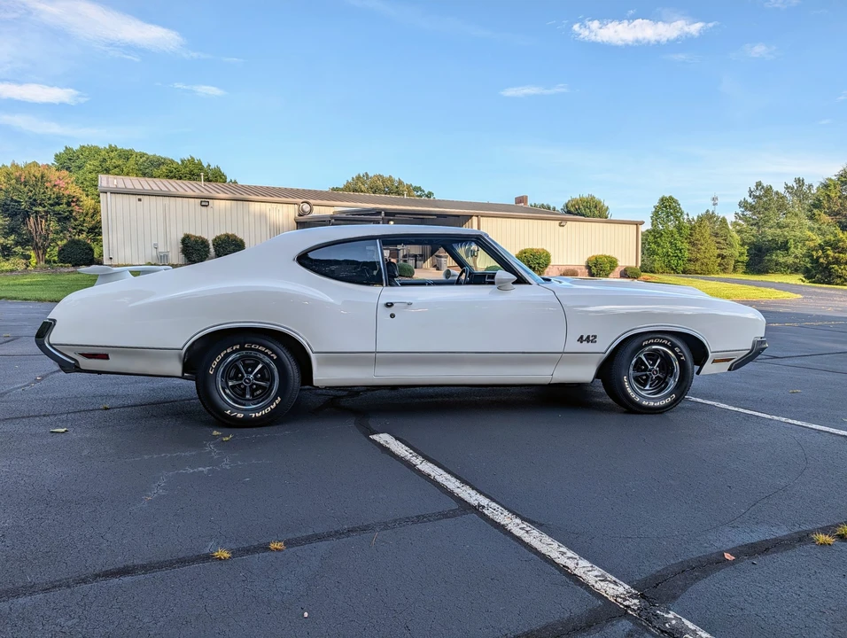 1970 Oldsmobile 442 2nd Gen - Image 7 of 31