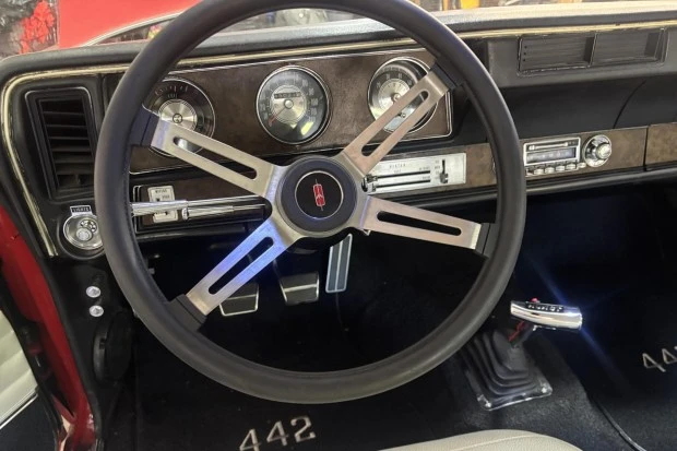 1970 Oldsmobile 442 2nd Gen - Image 5 of 9