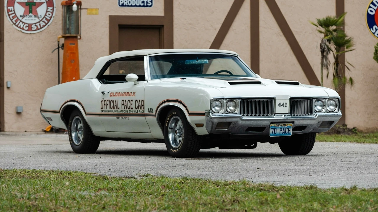 1970 Oldsmobile 442 2nd Gen - Image 12 of 31