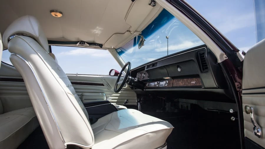 1970 Oldsmobile 442 W-30 2nd Gen - Image 5 of 12