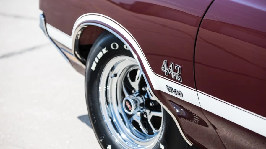 1970 Oldsmobile 442 W-30 2nd Gen - Image 10 of 12