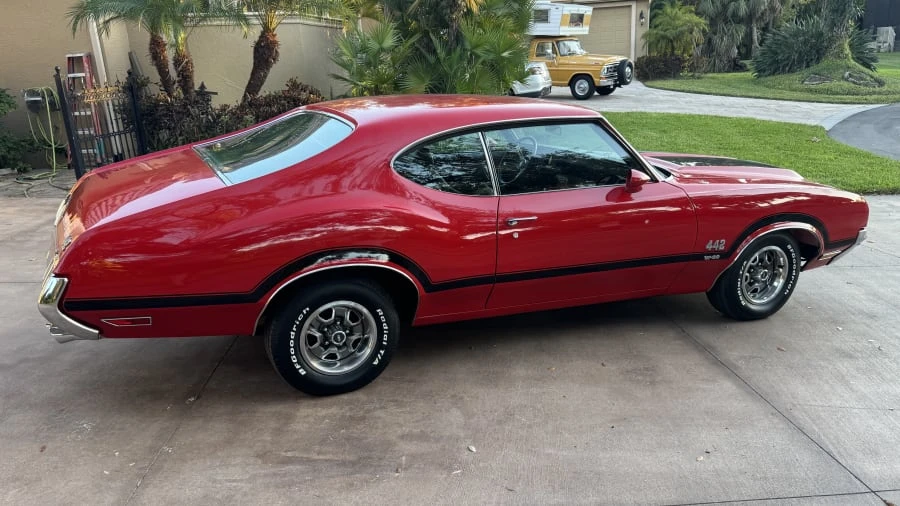 1970 Oldsmobile 442 W-30 2nd Gen - Image 25 of 31