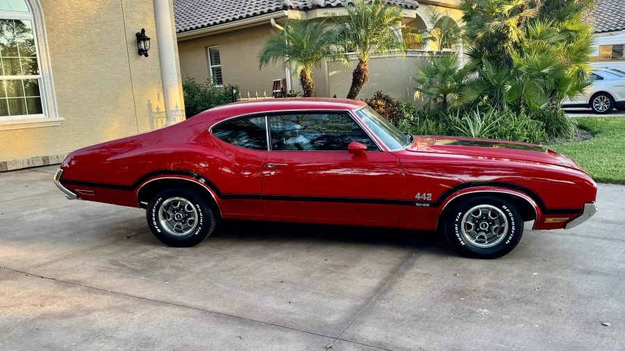 1970 Oldsmobile 442 W-30 2nd Gen - Image 2 of 31